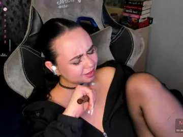 Bongacams Live Sex Cam of -Carolina-