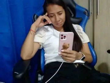 Bongacams Nude Webcam of sexya-1