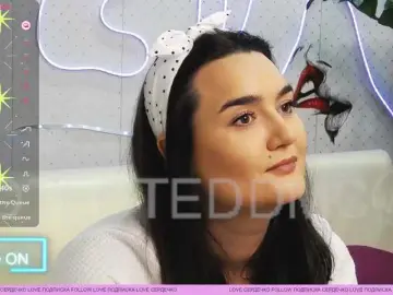 Bongacams Nude Webcam of WickedButShy