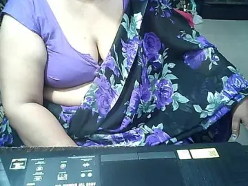 Bongacams Free Live Porn of Indianbhabhimilf40