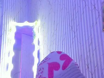 Bongacams Sex Chat of Naomy-tay1