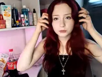 Bongacams Best live sex cam show of emoemily
