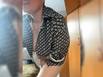 Bongacams Nude Webcam of Dok-honey