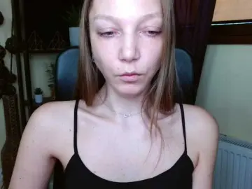 Bongacams Adult Webcam of EmillyExtasy