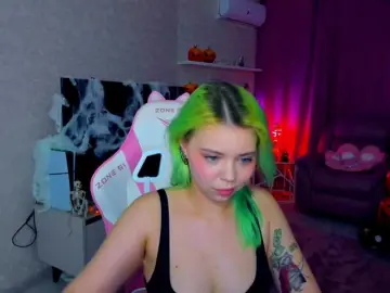 Bongacams Adult Video Chat of FunnyVibe