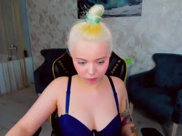 Bongacams Best live sex cam show of FunnyVibe