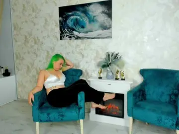 Bongacams Free Porn Cam of FunnyVibe