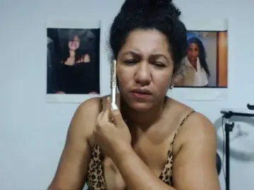 Bongacams Nude Webcam of Bellacrespa