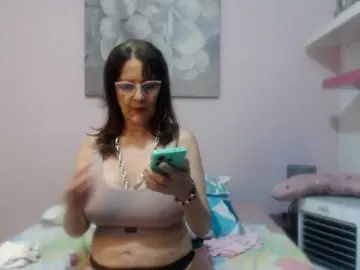 Bongacams Watch Live Sex Cams of CindyCraw