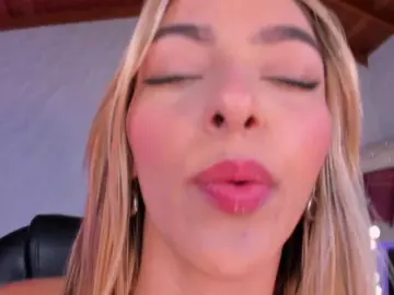 Bongacams Sex Chat of MelissaMoore