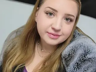 yasmindoll98