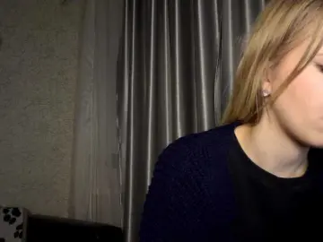 Bongacams Free Porn Cam of RaisaBrentz