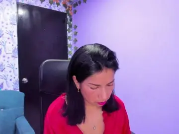 Bongacams Watch Live Sex Cams of MeganCollinss