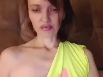 Bongacams Live Porn of lilisexy14