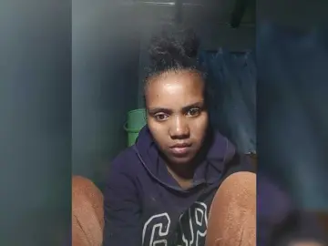 Bongacams Nude Webcam of Prascaide