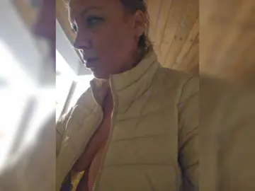 Bongacams Nude Webcam of YourWitcher