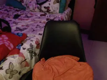 Bongacams Watch Live Sex Cams of ElizabethTaylor8