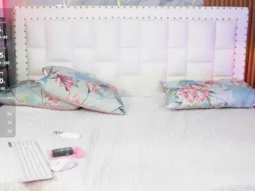 Bongacams Best Webcam of horny18girl