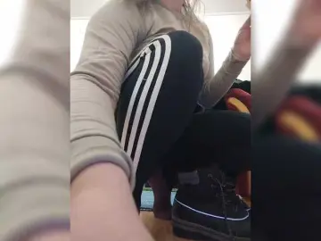 Bongacams Watch Live Sex Cams of KarinaPlay23