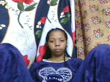 Bongacams Watch Live Sex Cams of rosah1a