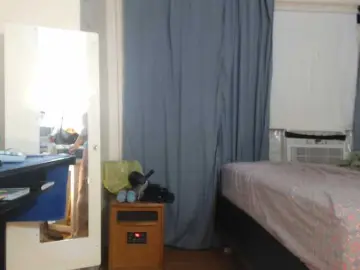 Bongacams Watch Live Sex Cams of AnalTaxi