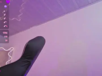 Bongacams Adult Video Chat of ZURY-TAY