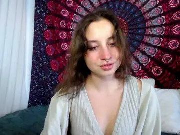 Bongacams Private Sex Chat of AdalynGlow