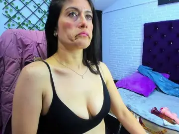 Bongacams Live Sex of sara-squirtt