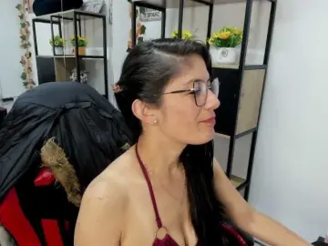 Bongacams Live Porn of sara-squirtt