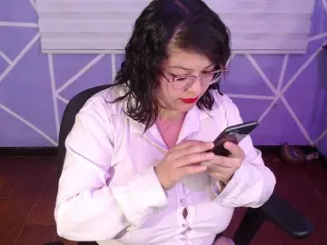 Bongacams Nude Webcam of MiaaJoness