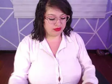 Bongacams Adult Webcam of MiaaJoness