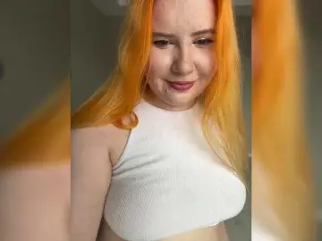 Bongacams Live Sex Cam of LunaLu13
