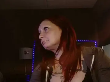 Bongacams Live Porn of Adelaideskyy