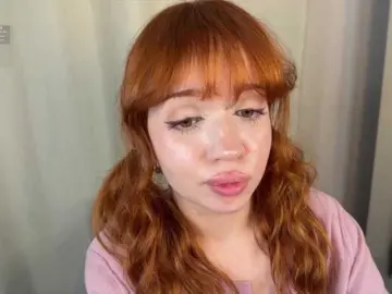 Bongacams Sex Cam of LolaXBambi