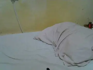 Bongacams Live Sex Cam of Pretty-doll