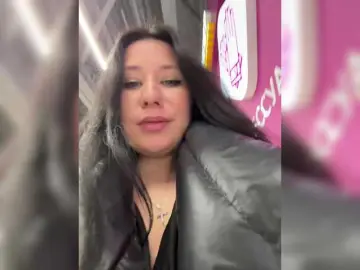 Bongacams Nude Webcam of -Wild-Cat-