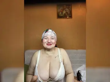 Bongacams Nude Webcam of SVETIKBOMBOCHKA