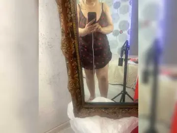 Bongacams Watch Live Sex Cams of SVETIKBOMBOCHKA