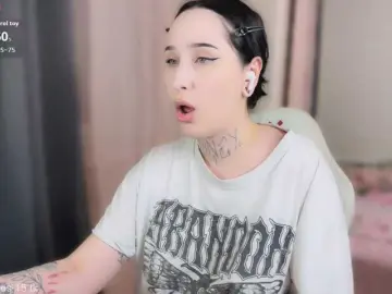 Bongacams Free Porn Cam of PinkyNastyx