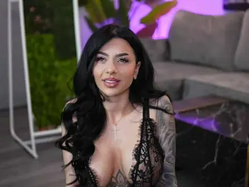 Bongacams Best Webcam of IvyTrix