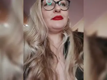 Bongacams Best Webcam of WifeyNusha