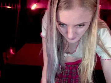 Bongacams Adult Webcams of DramaQuenns