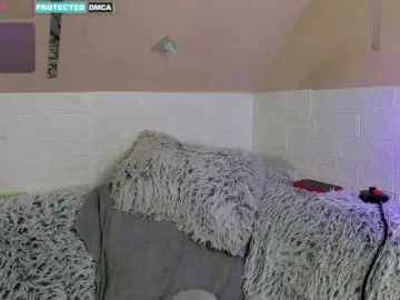 Bongacams Watch Live Sex Cams of Lara-Cristan