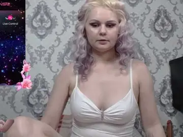 Bongacams Sex Cam of Little-letti