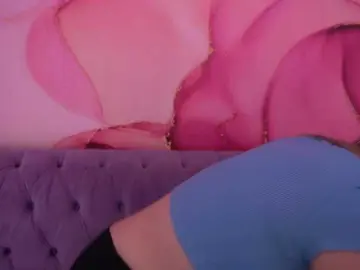 Bongacams Live Porn of AlinaLemon