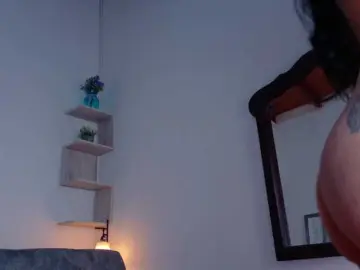 Bongacams Private Sex Chat of melody-cute10