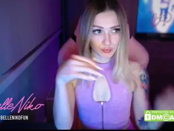 Bongacams Free Porn Cam of harleyquinn9