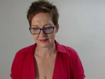 Bongacams Free Live Porn of SofieVelvet