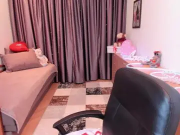 Bongacams Sex Cam of WhisperOfSiren
