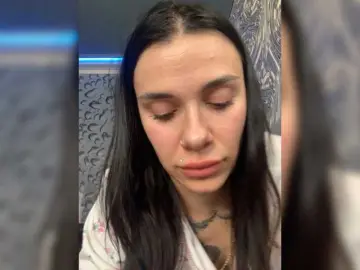 Bongacams Best live sex cam show of MaidenCrystal